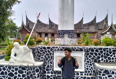 Adat dan Tradisi Pernikahan Minangkabau, Menelusuri Ritual…