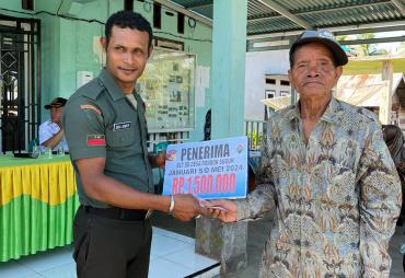 Pembagian BLT DD