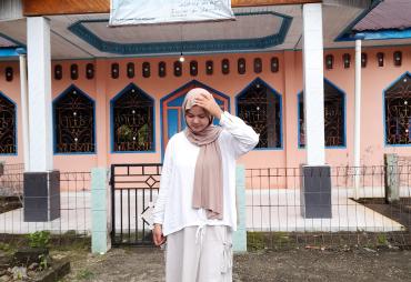 Makna petatah- petitih Minangkabau “Ingek-ingek nan di ateh…