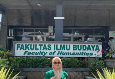  "TIRIH NAN DATANG DARI LANTAI”