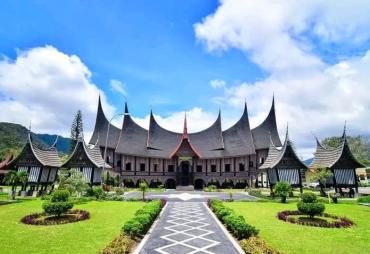 "Tirih Nan Datang dari Lantai: Eksplorasi Mendalam…