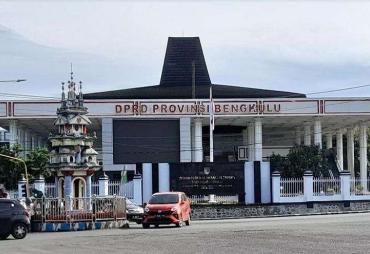 Anggota DPRD Provinsi Bengkulu Teuku Zulkarnain, APBD…