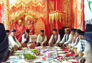 Pasambahan Minangkabau Sebagai Seni Berbicara yang Sopan…