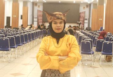 Gadih Kampuang Nan Sadanh Bajuang Untuak Sukses
