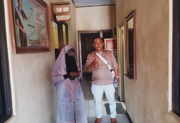 PPWI Dampingi Lilis Suherni Tinjau Laporan di Polsek…