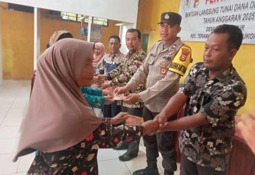 Penyaluran BLT -DD Desa Sidomakmur Berjalan Lancar, Kades…