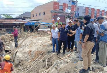Walikota Dedy Wahyudi dan Rombongan Meninjau Langsung Progres Pembangunan Jembatan Tebeng