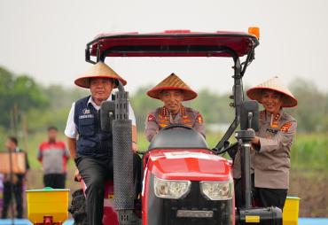 Tanam Raya Jagung Serentak Kuartal I, Kapolri: Tuntaskan…
