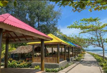 Pantai Panjang Bersolek! Pemkot Bengkulu Lanjutkan Proyek Gazebo dan Penghijauan