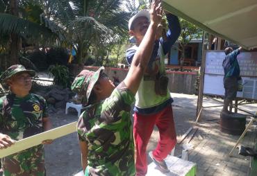 Rehabilitasi Mushola Jadi Wujud Sinergi Satgas dan Warga…