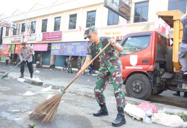 Kodim 0714/Salatiga Gelar Aksi Bersih-Bersih Pasar 