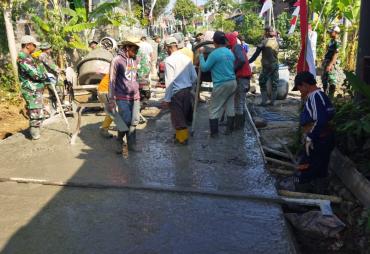 Jalan Desa Gompyong Hampir Rampung 90 Persen