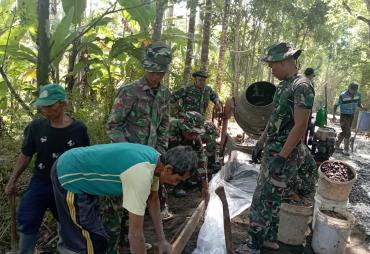 Pemasangan Plastik Sebelum Pengecoran Bukti Ketelitian…